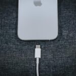 iPhoneが充電が出来ない(不安定)な時に確認するべき事【修理の前に確認！】